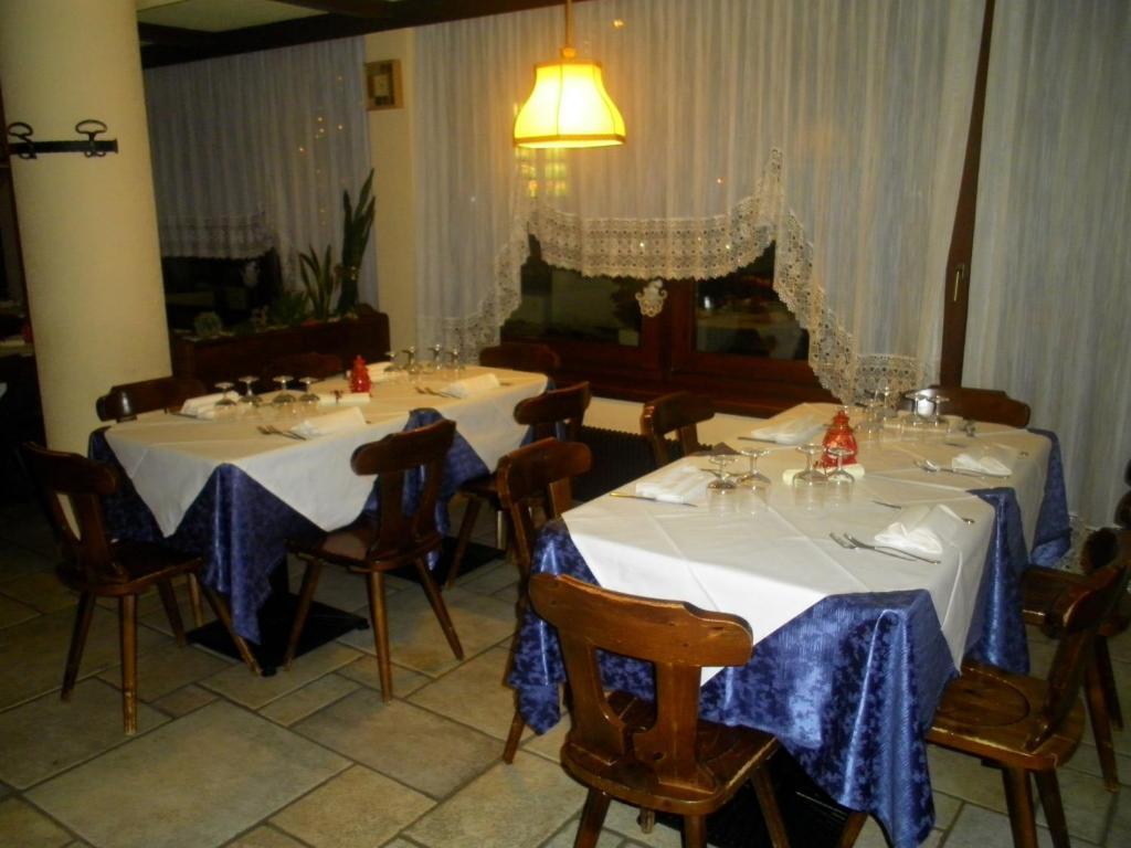 梅扎纳 园湖旅馆酒店 外观 照片